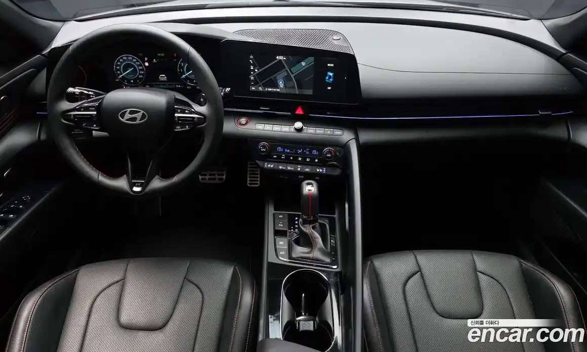 Hyundai Avante 2024 1.6 автомат (гидро), фото 10