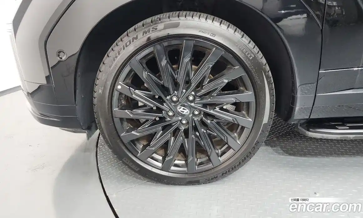 Hyundai Santa Fe 2025 2.5 автомат (гидро), фото 5