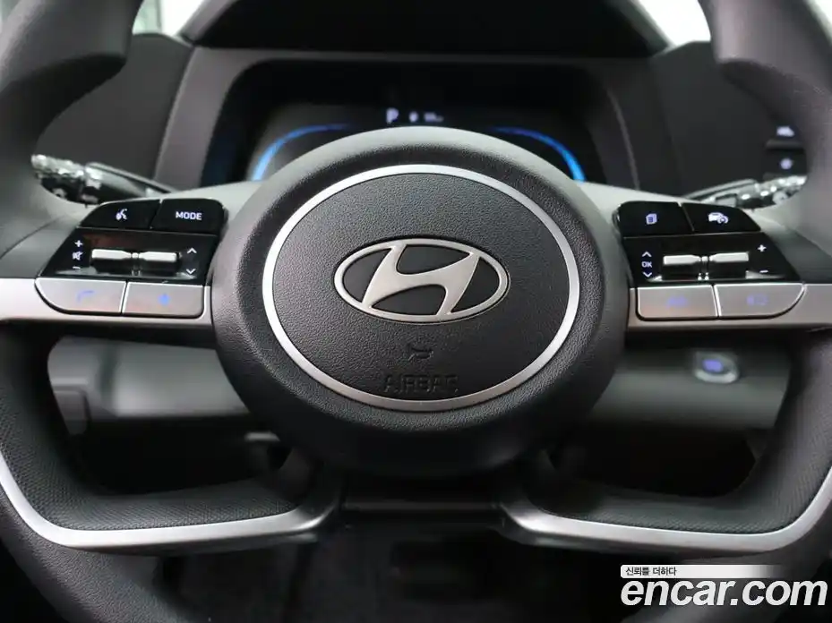 Hyundai Avante 2025 1.6 автомат (гидро), фото 12