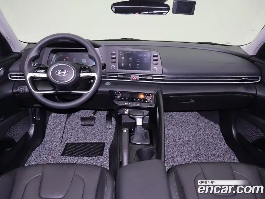 Hyundai Avante 2025 1.6 автомат (гидро), фото 15