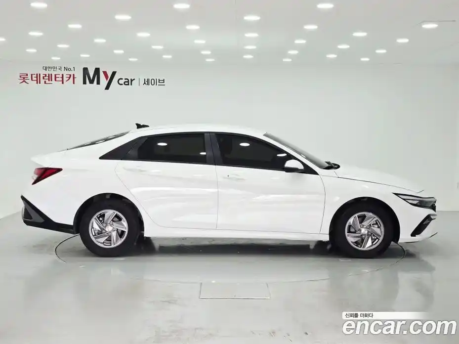 Hyundai Avante 2025 1.6 автомат (гидро), фото 6