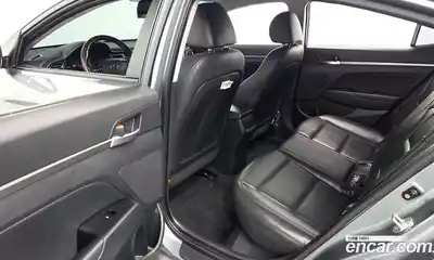 Hyundai Avante 2019 1.6 автомат (гидро), миниатюра 11