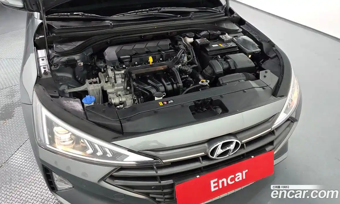 Hyundai Avante 2019 1.6 автомат (гидро), фото 6