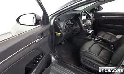 Hyundai Avante 2019 1.6 автомат (гидро), миниатюра 10