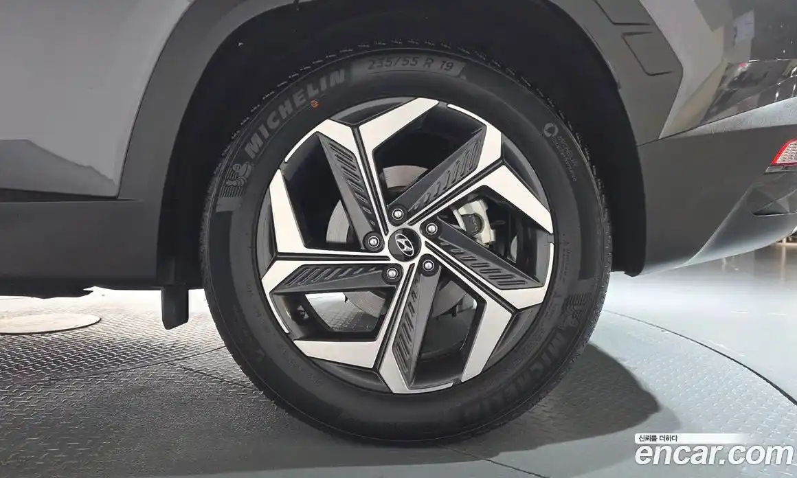 Hyundai Tucson 2021 1.6 автомат (гидро), фото 6