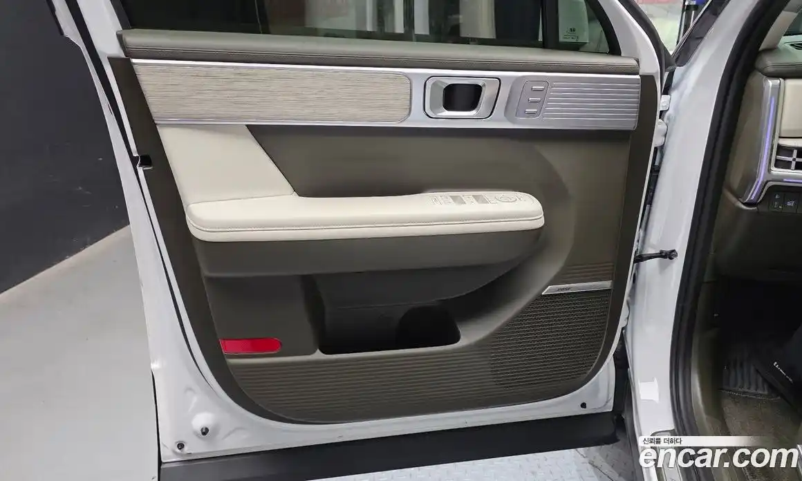Hyundai Santa Fe 2024 1.6 автомат (гидро), фото 14