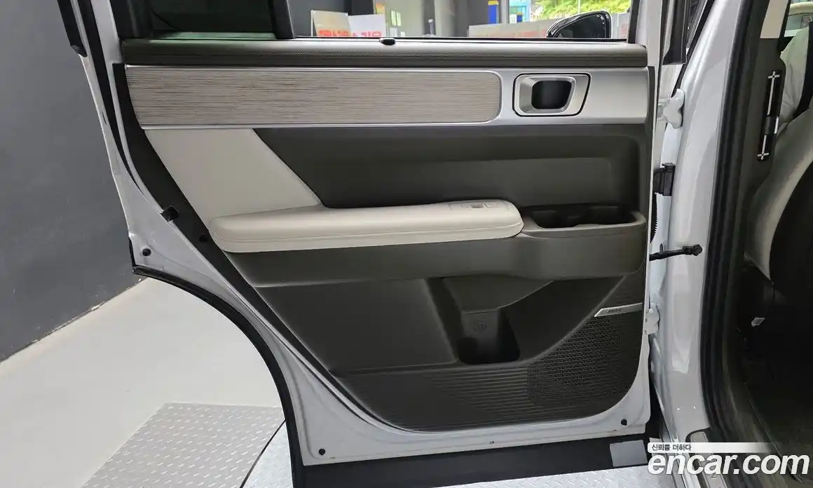 Hyundai Santa Fe 2024 1.6 автомат (гидро), фото 15