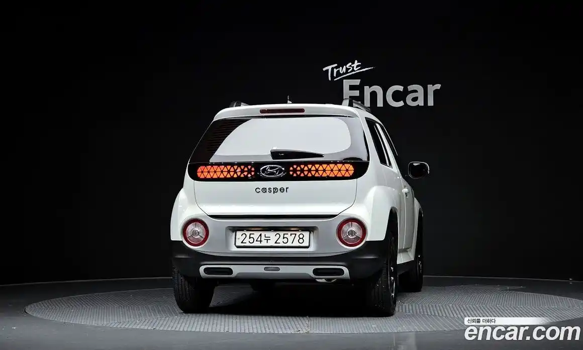 Hyundai Casper 2022 1.0 автомат (гидро), фото 4