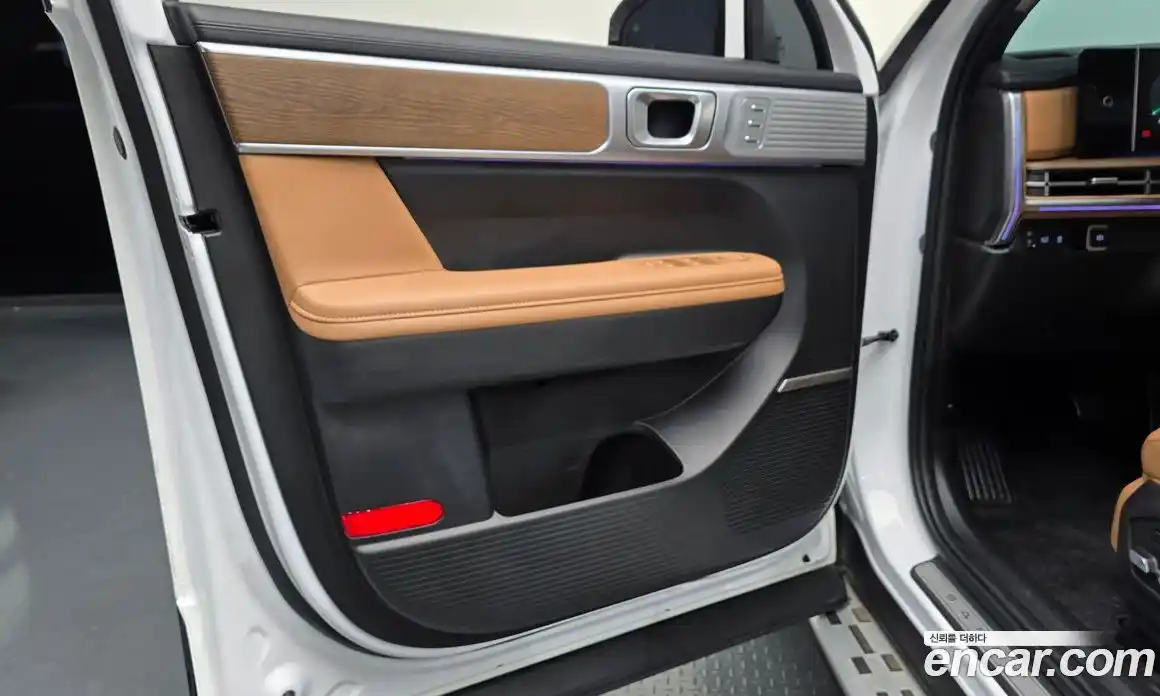 Hyundai Santa Fe 2024 1.6 автомат (гидро), фото 14