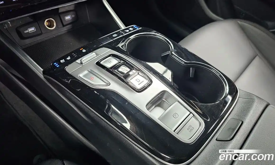 Hyundai Tucson 2022 1.6 автомат (гидро), фото 12