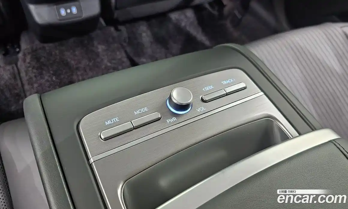 Hyundai Grandeur 2023 2.5 автомат (гидро), фото 29
