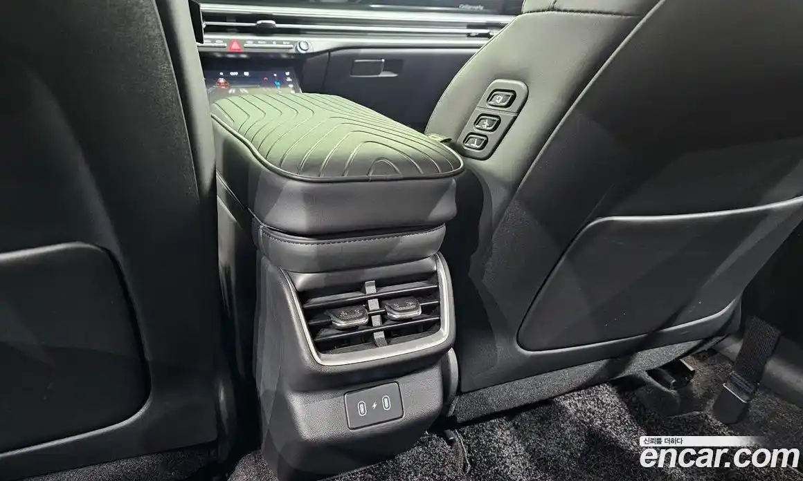 Hyundai Grandeur 2023 2.5 автомат (гидро), фото 30