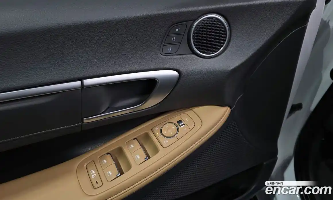Hyundai Sonata 2024 2.0 автомат (гидро), фото 27