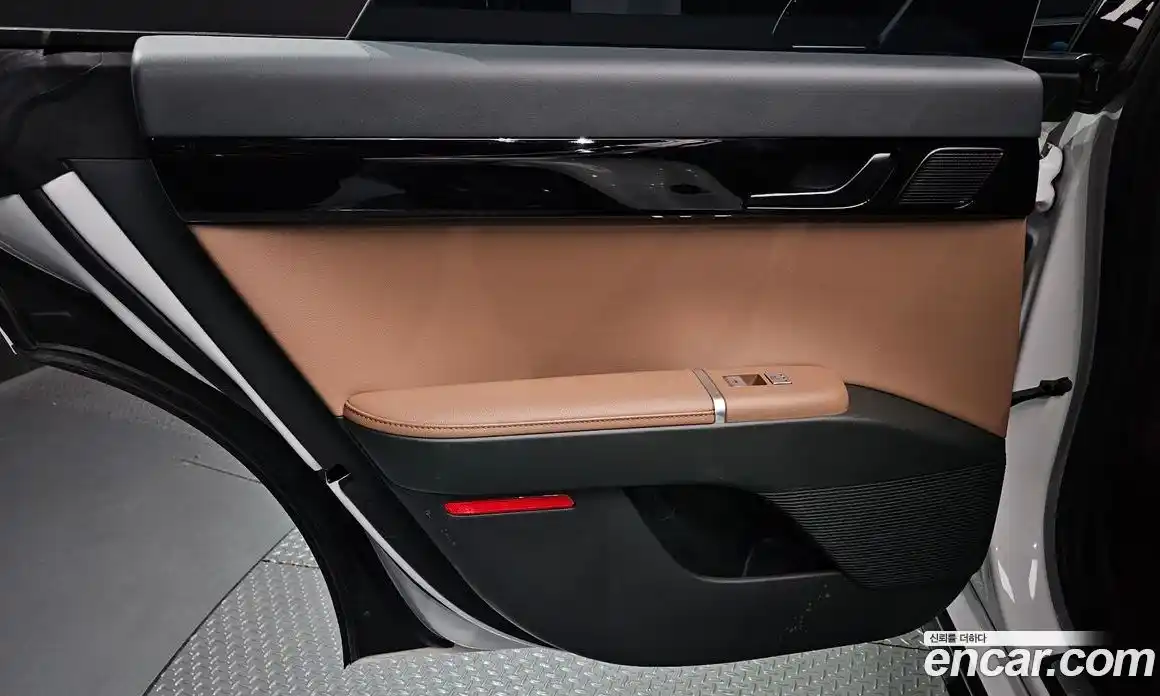 Hyundai Grandeur 2023 2.5 автомат (гидро), фото 15