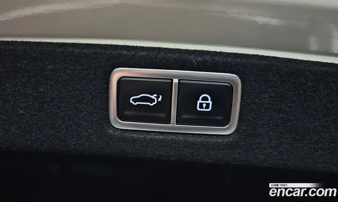 Hyundai Grandeur 2023 2.5 автомат (гидро), фото 37