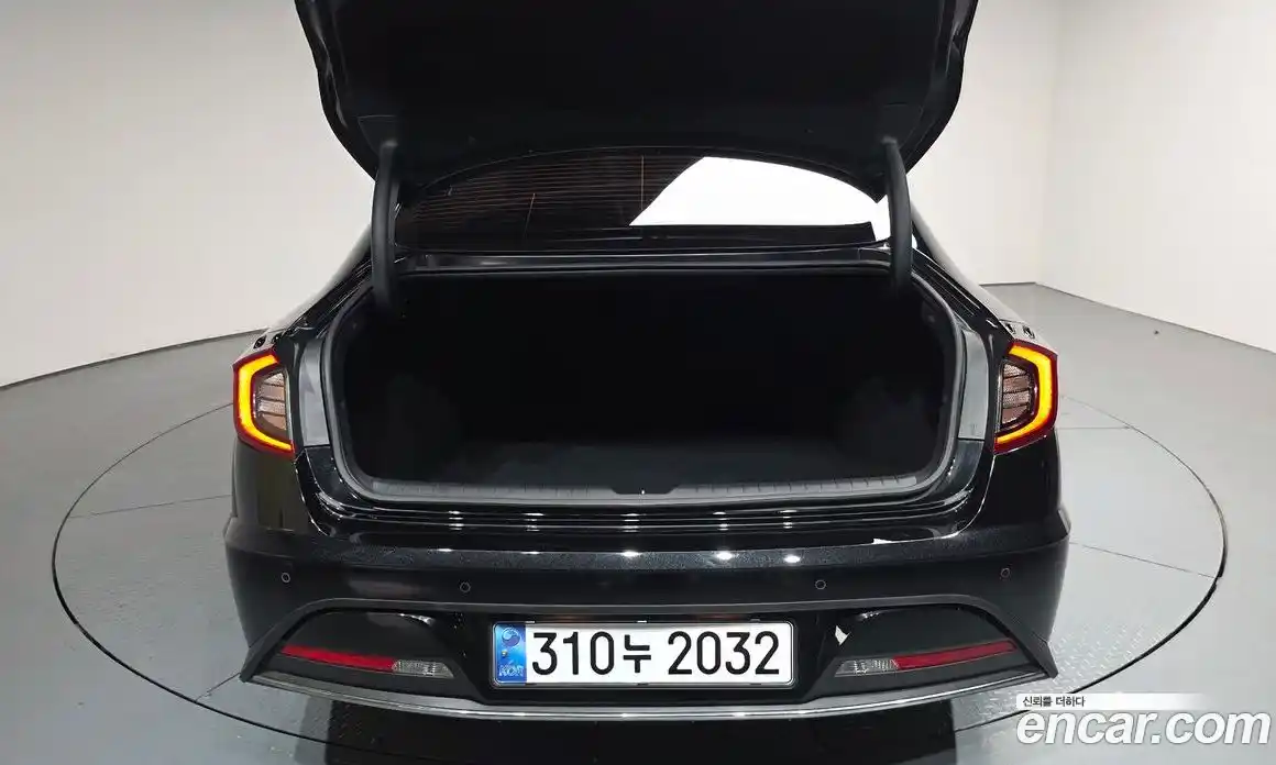 Hyundai Sonata 2022 2.0 автомат (гидро), фото 25