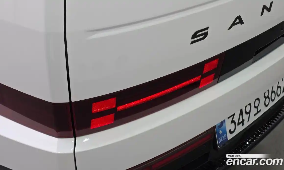 Hyundai Santa Fe 2024 1.6 автомат (гидро), фото 9