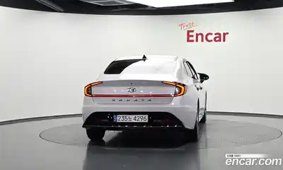 Hyundai Sonata 2021 2.0 автомат (гидро), миниатюра 4