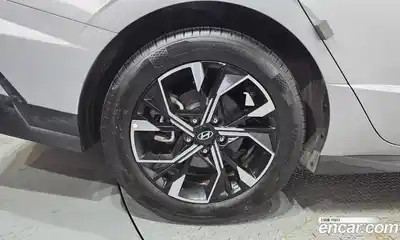 Hyundai Sonata 2024 2.0 автомат (гидро), миниатюра 5