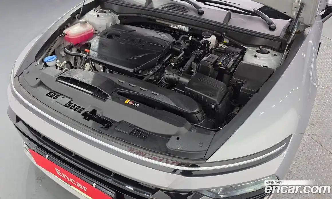 Hyundai Sonata 2024 2.0 автомат (гидро), фото 6