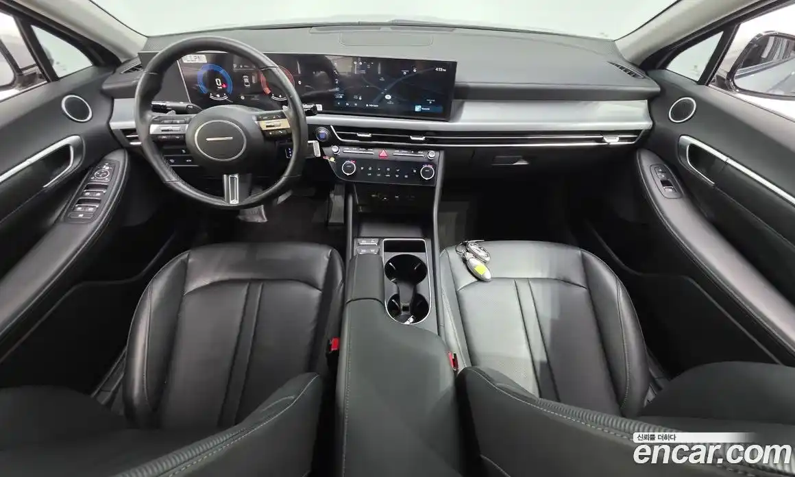 Hyundai Sonata 2024 2.0 автомат (гидро), фото 10