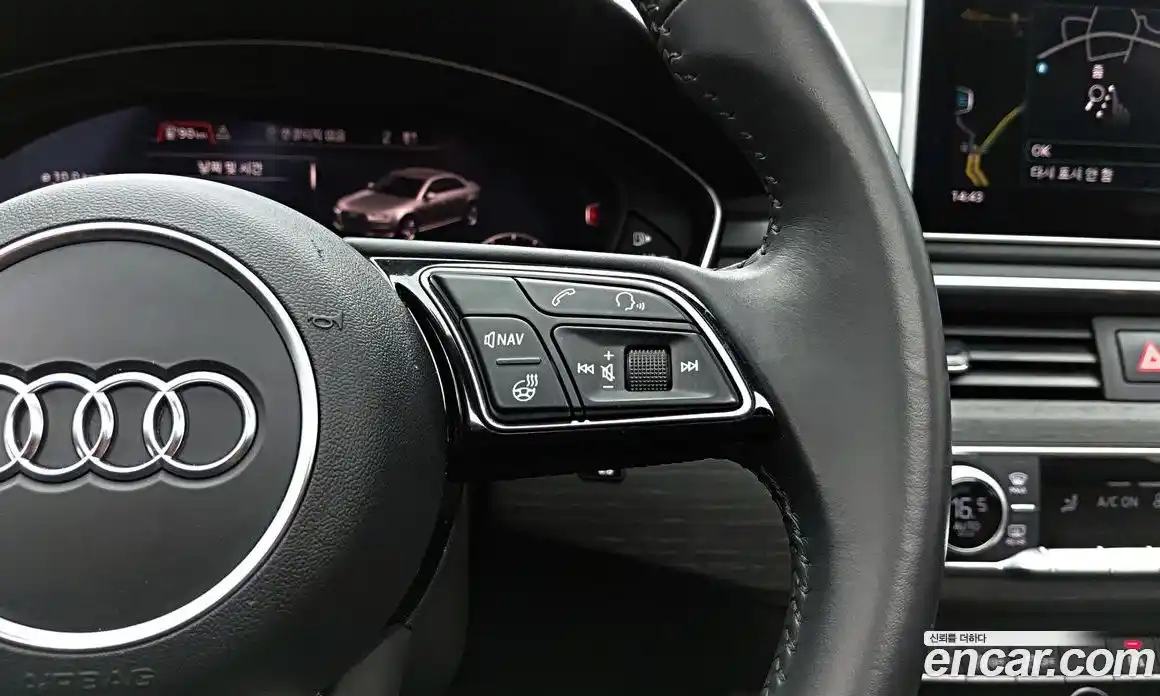 Audi A4 2019 2.0 автомат (гидро), фото 16