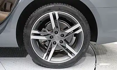 Audi A4 2019 2.0 автомат (гидро), миниатюра 6