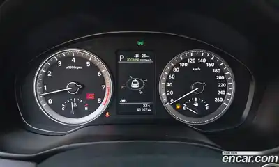Hyundai Grandeur 2019 2.4 автомат (гидро), миниатюра 11