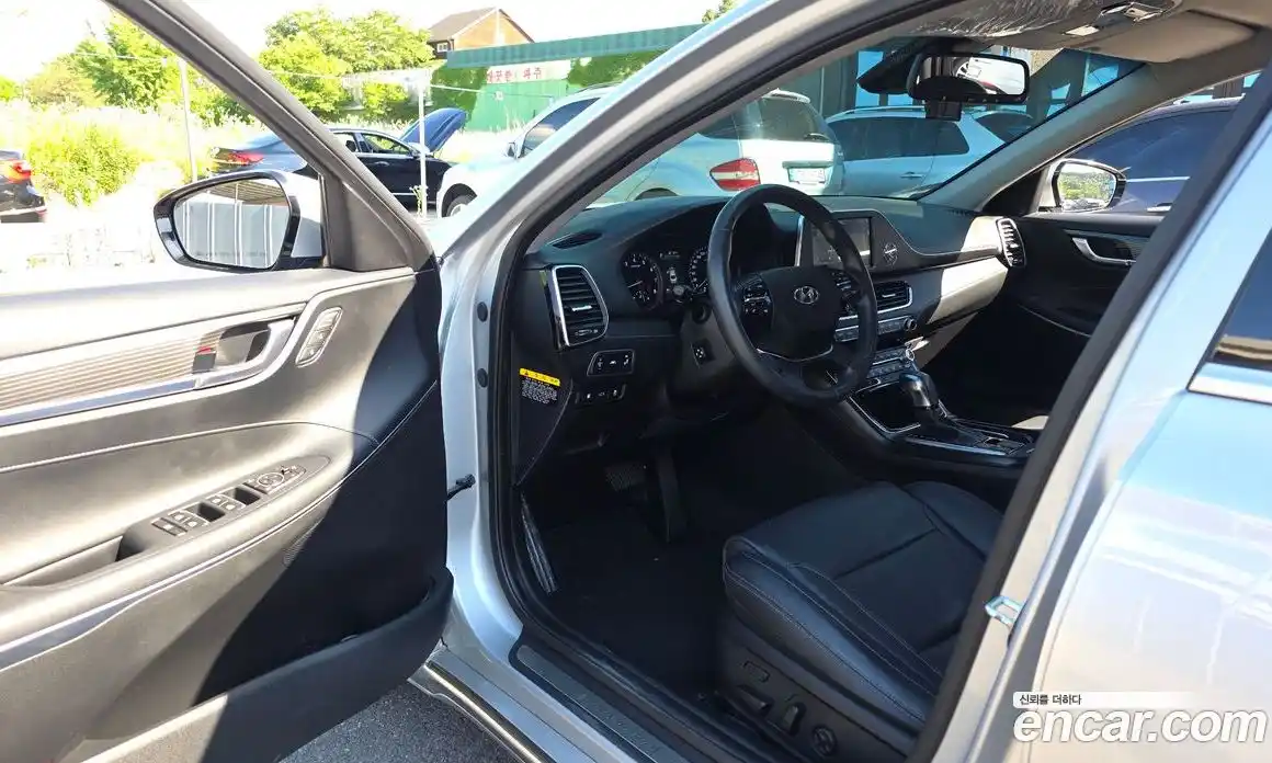 Hyundai Grandeur 2019 2.4 автомат (гидро), фото 13