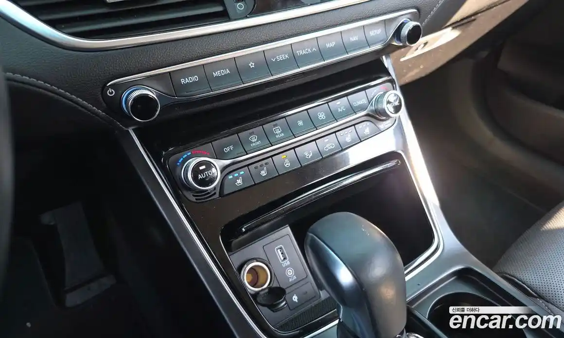 Hyundai Grandeur 2019 2.4 автомат (гидро), фото 23