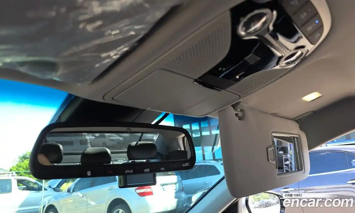 Hyundai Grandeur 2019 2.4 автомат (гидро), фото 24