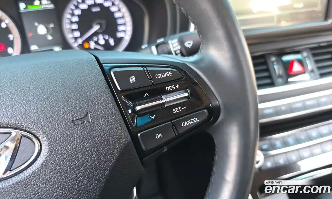 Hyundai Grandeur 2019 2.4 автомат (гидро), фото 28