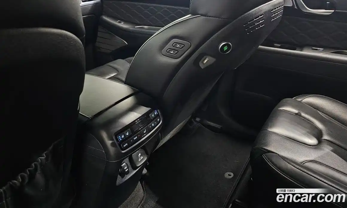 Hyundai Palisade 2021 2.2 автомат (гидро), фото 24