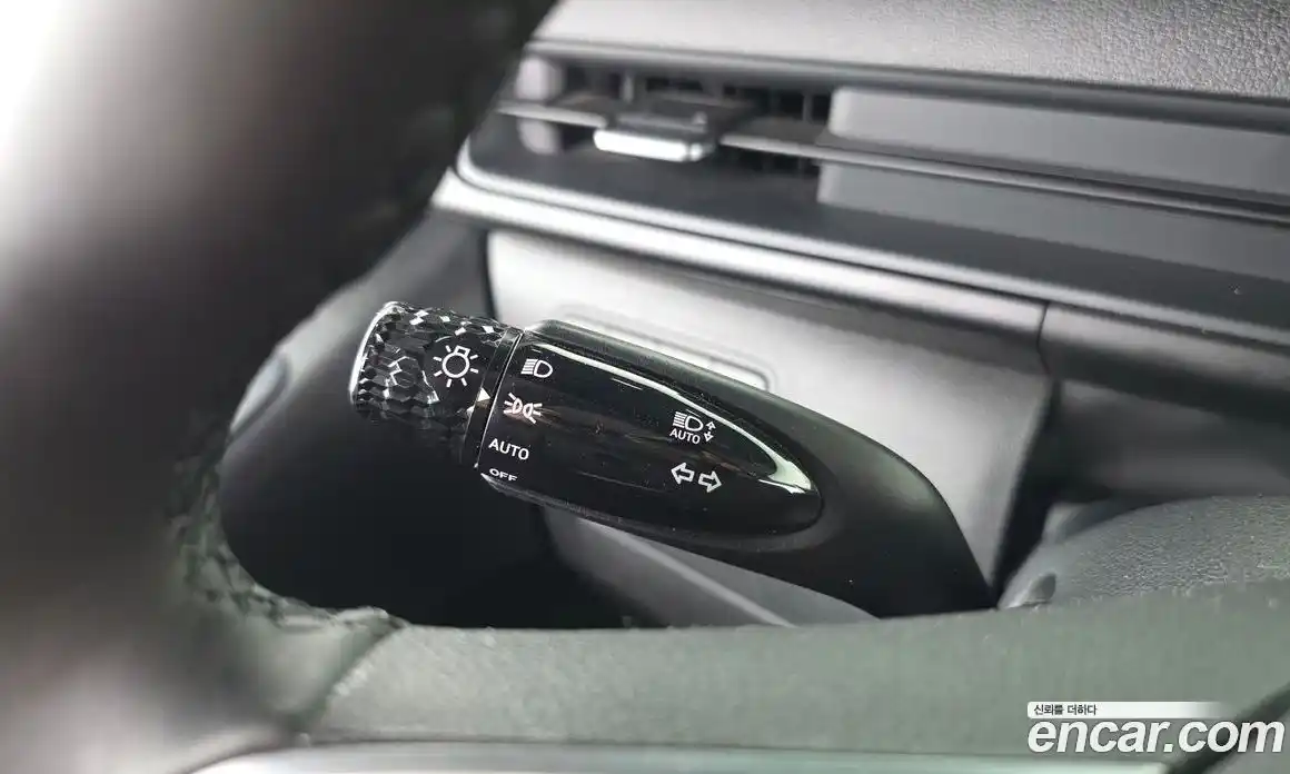 Hyundai Staria 2021 2.2 автомат (гидро), фото 29