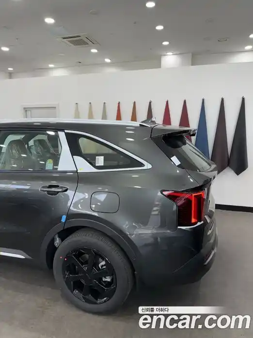 Kia Sorento 2026 1.6 автомат (гидро), фото 4