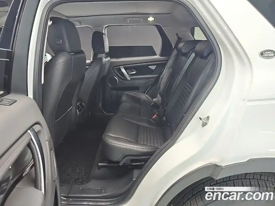 Land Rover Discovery Sport 2021 2.0 автомат (гидро), фото 11