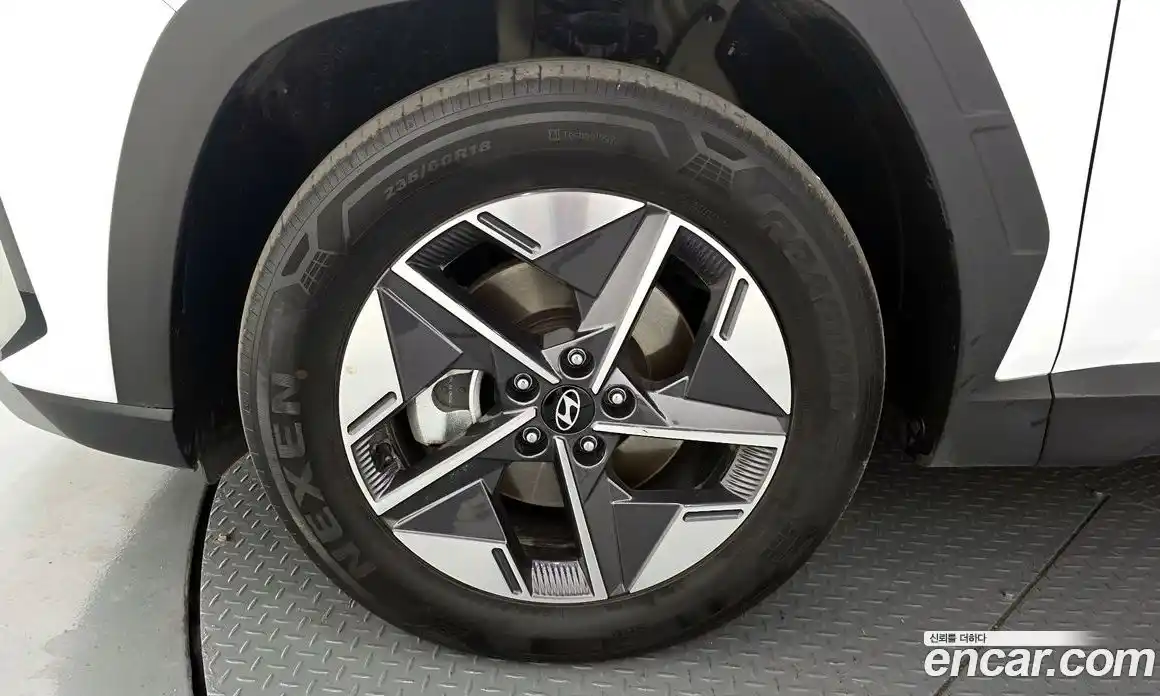 Hyundai Tucson 2024 1.6 автомат (гидро), фото 5