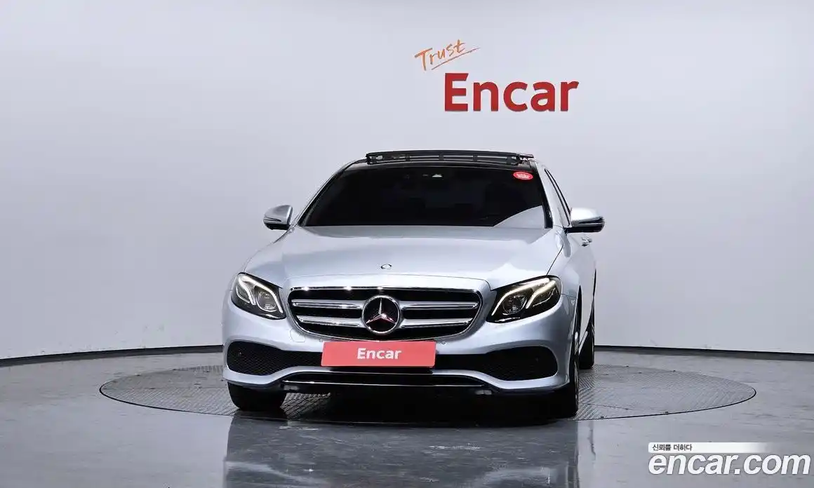 Mercedes-Benz E-Class 2016 2.0 автомат (гидро), фото 3