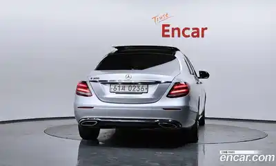 Mercedes-Benz E-Class 2016 2.0 автомат (гидро), миниатюра 4