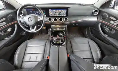 Mercedes-Benz E-Class 2016 2.0 автомат (гидро), миниатюра 7