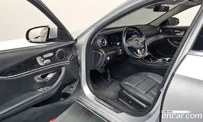 Mercedes-Benz E-Class 2016 2.0 автомат (гидро), миниатюра 10
