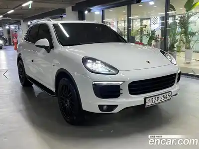 Porsche Cayenne, 2015, 141 278 км
