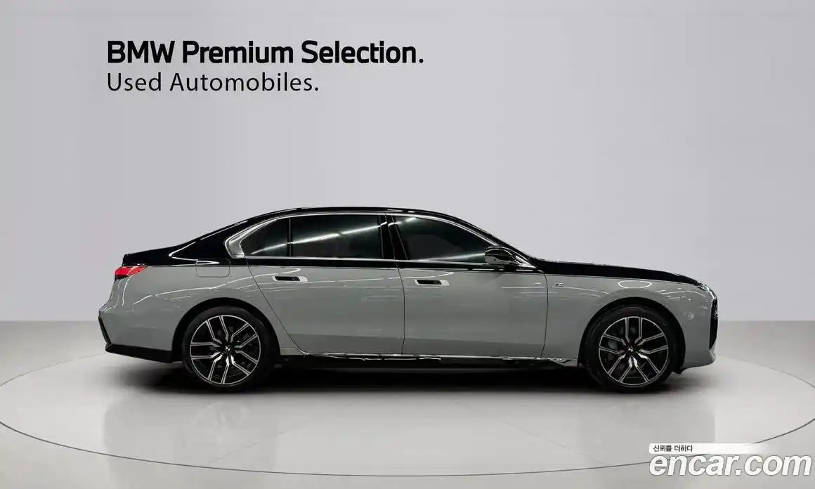 BMW 7 серия 2024 3.0 автомат (гидро), фото 14