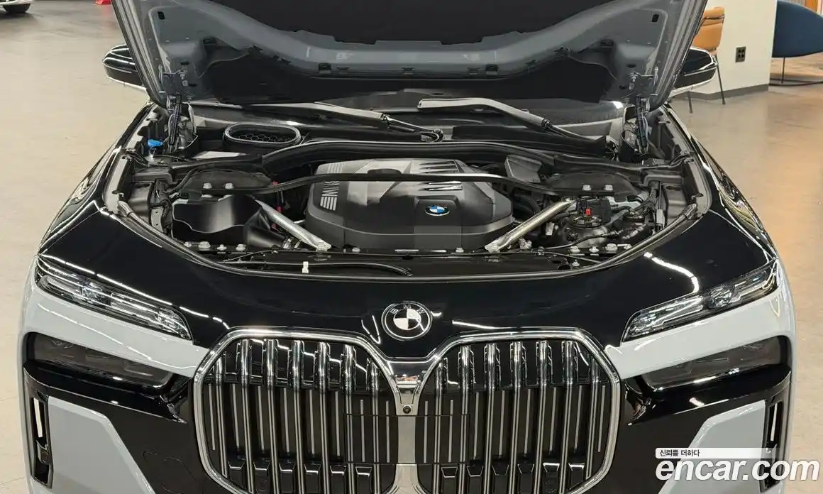 BMW 7 серия 2024 3.0 автомат (гидро), фото 6