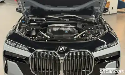 BMW 7 серия 2024 3.0 автомат (гидро), миниатюра 6