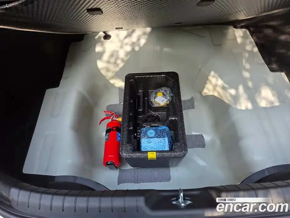 Hyundai Avante 2026 1.6 автомат (гидро), фото 9