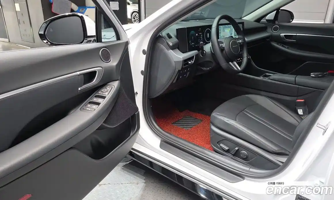 Hyundai Sonata 2026 1.6 автомат (гидро), фото 13