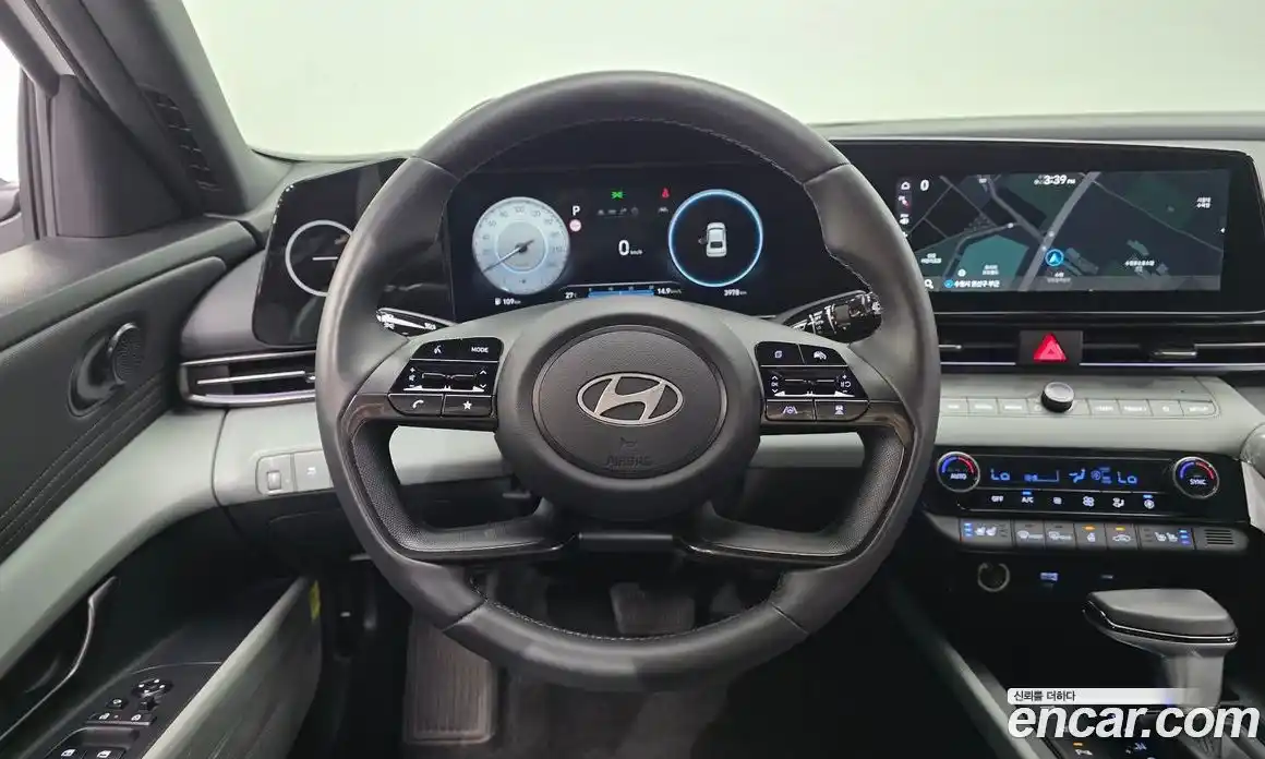 Hyundai Avante 2023 1.6 автомат (гидро), фото 20