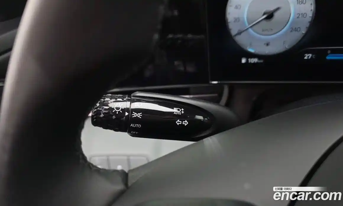 Hyundai Avante 2023 1.6 автомат (гидро), фото 26