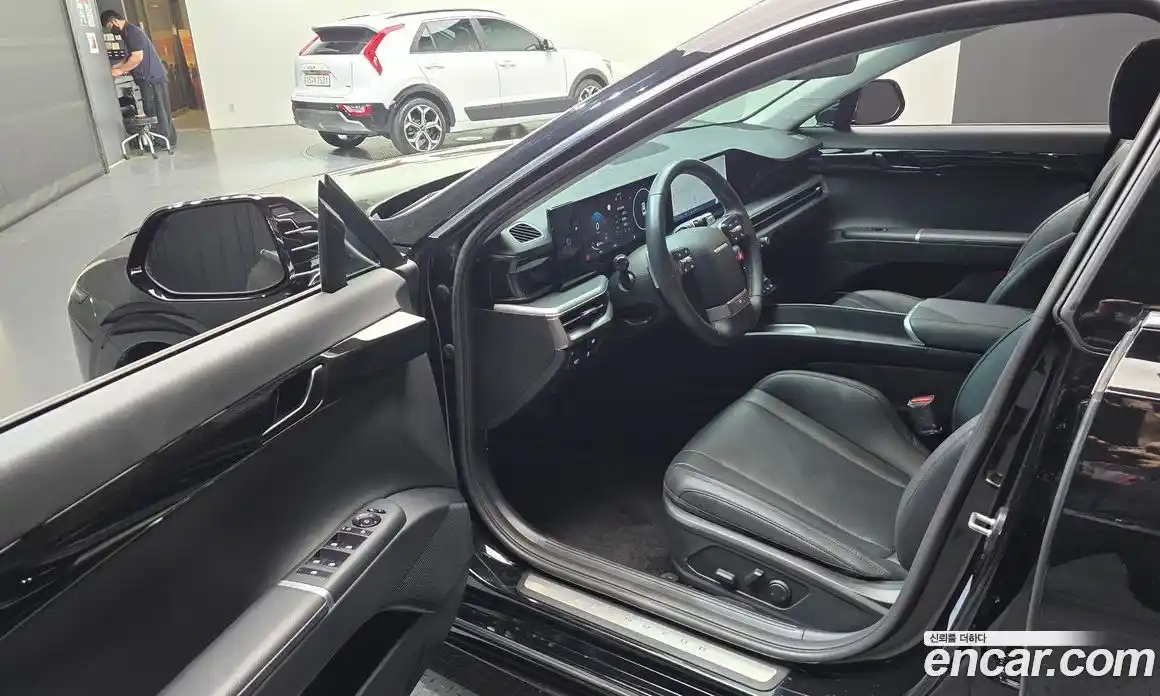 Hyundai Grandeur 2024 2.5 автомат (гидро), фото 13